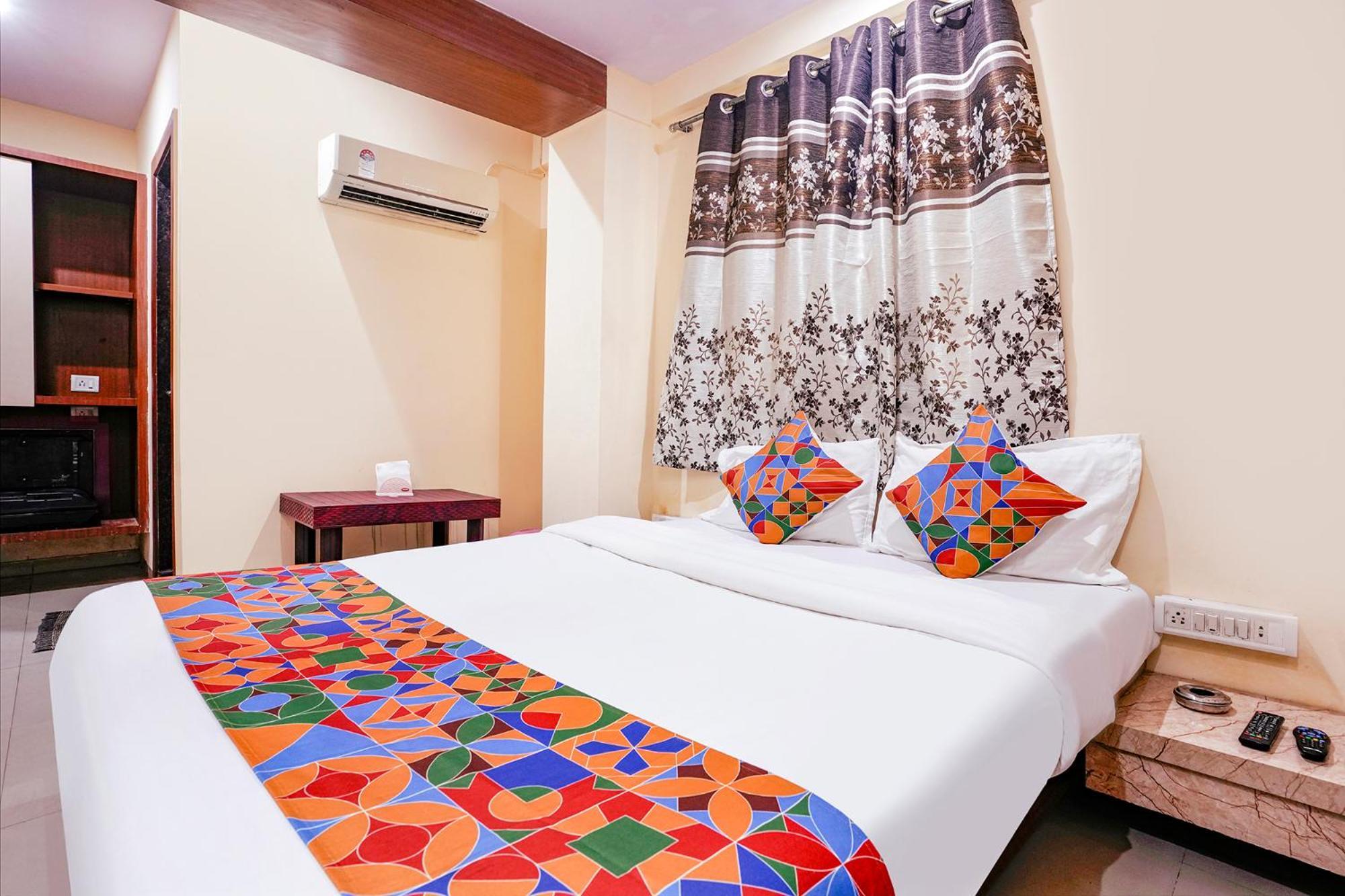 Fabhotel Everest Vashi Εξωτερικό φωτογραφία